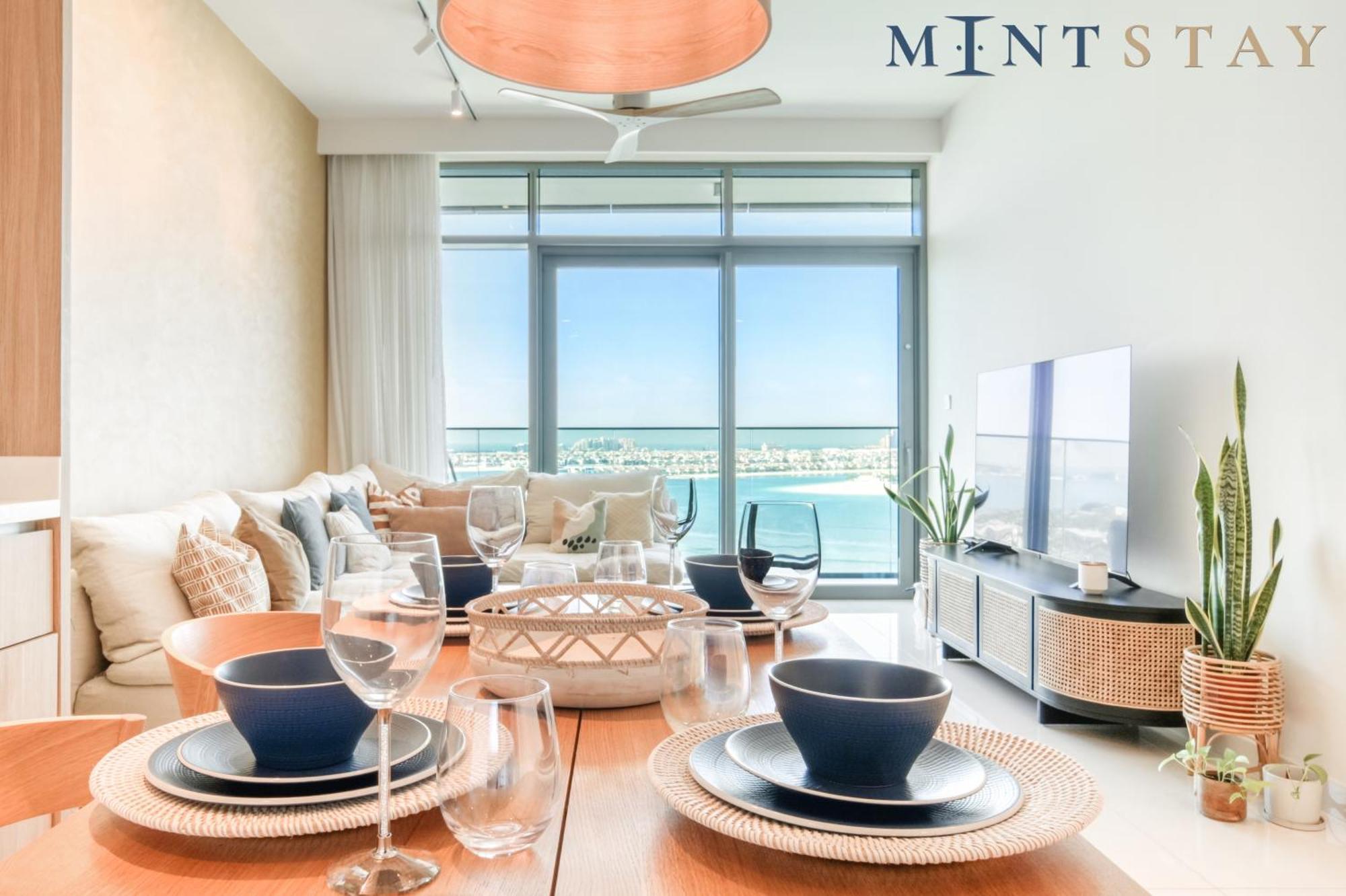 Vista 1 Emaar Beachfront - Mint *