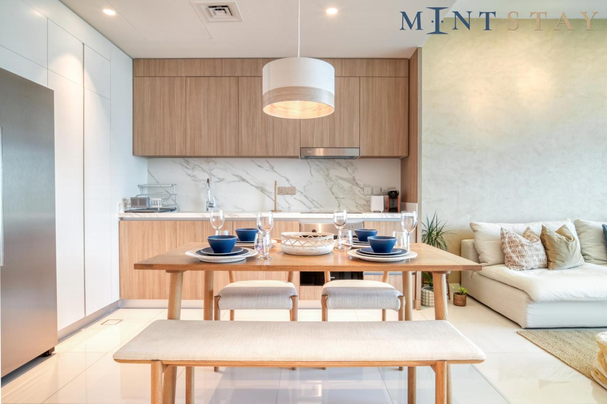 Apartment Vista 1 Emaar Beachfront - Mint Dubai