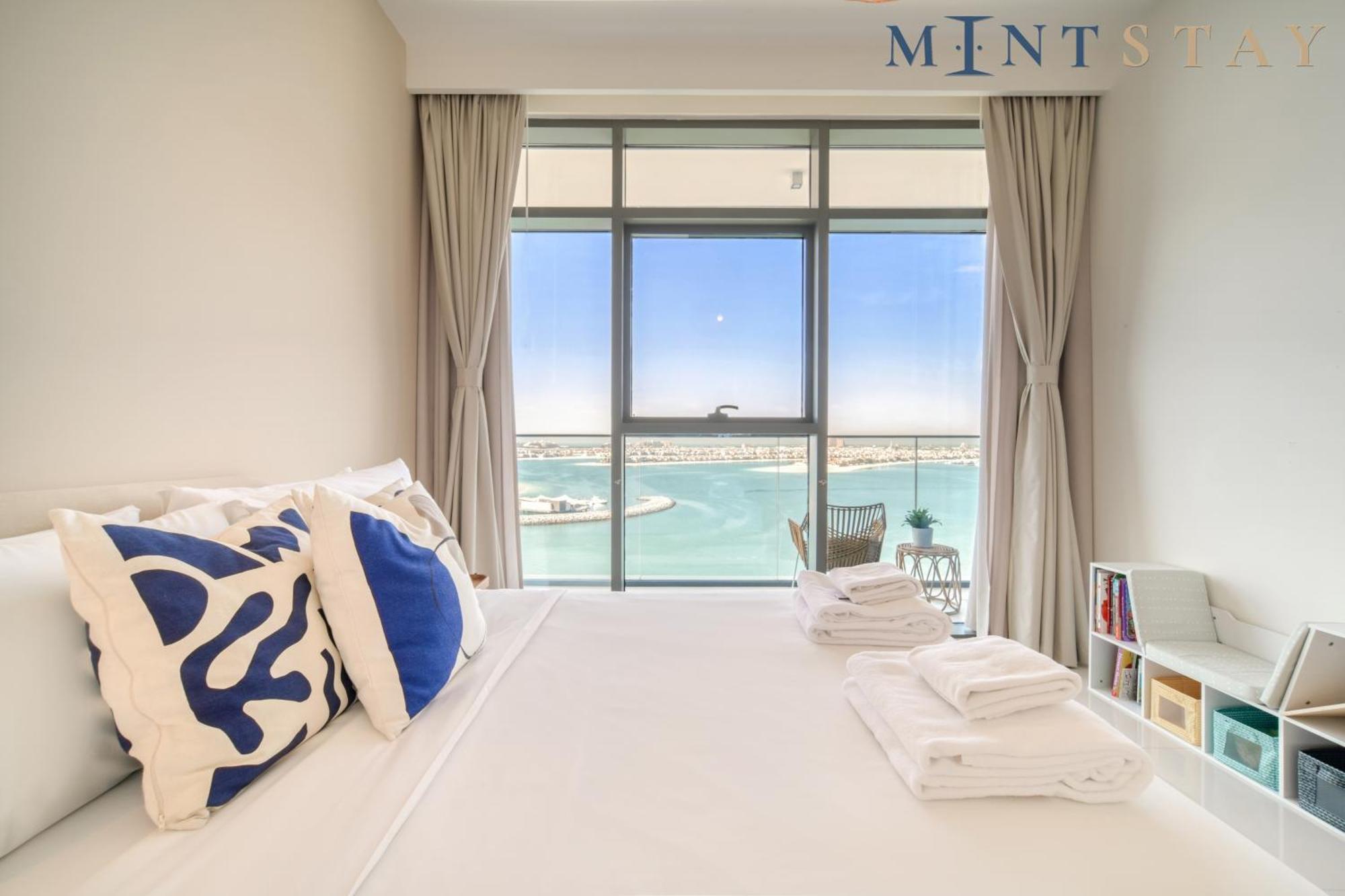 Apartment Vista 1 Emaar Beachfront - Mint Dubai