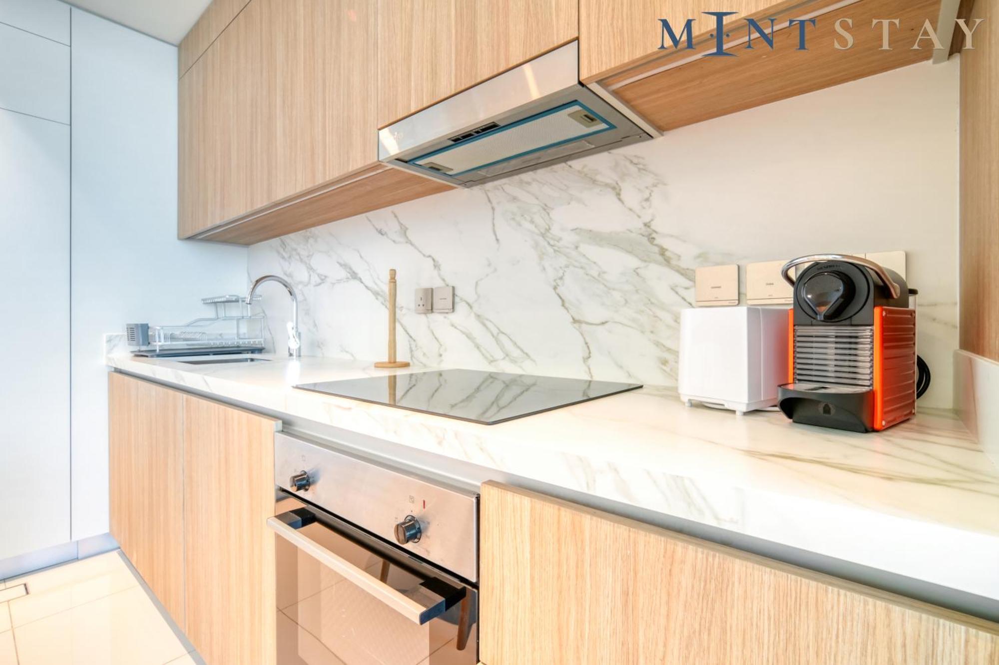 Vista 1 Emaar Beachfront - Mint Apartment