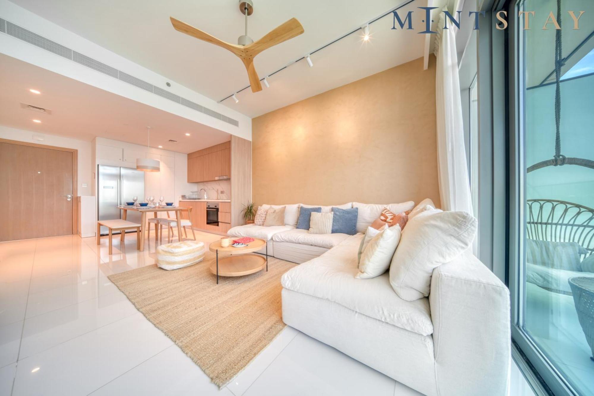 Vista 1 Emaar Beachfront - Mint