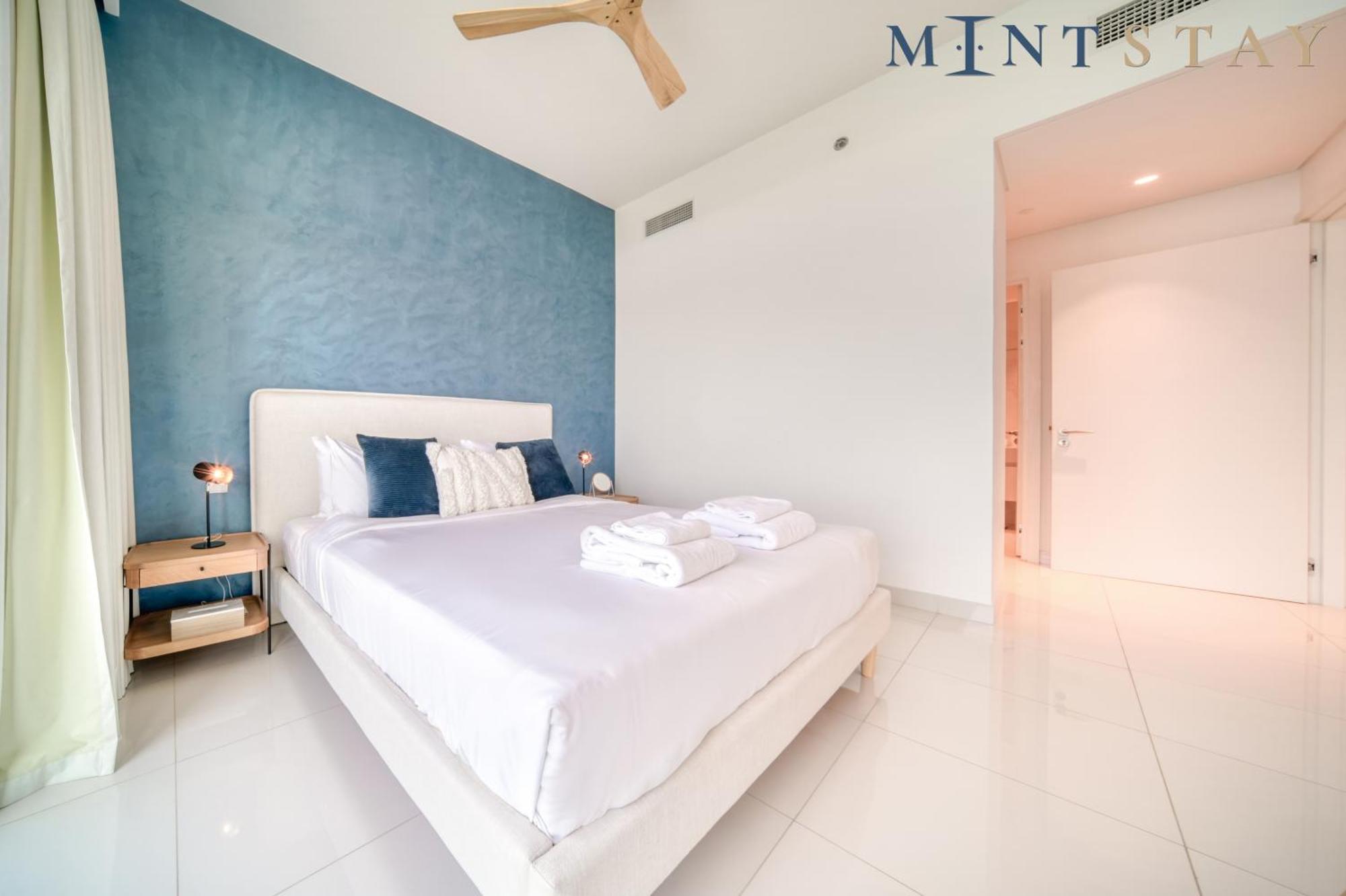 Apartment Vista 1 Emaar Beachfront - Mint